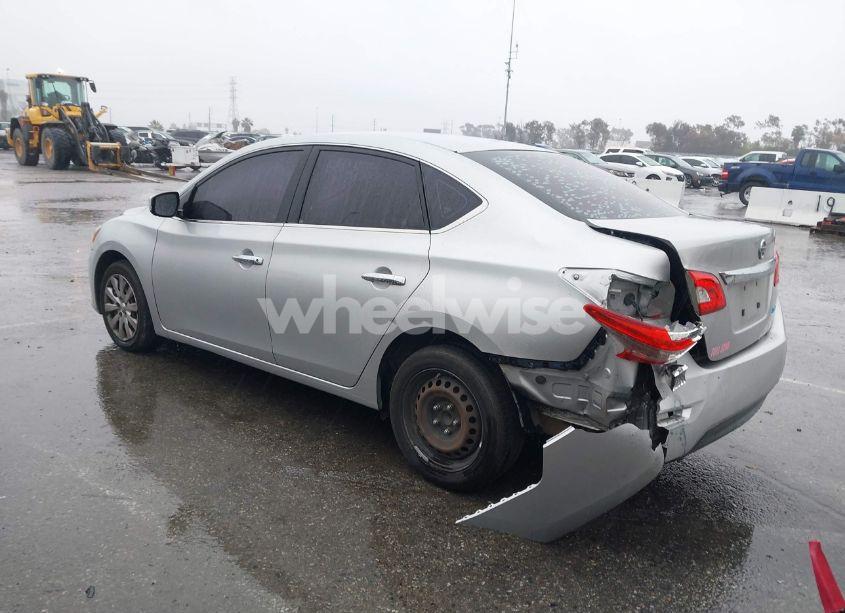 Photo 3 of 2014 Nissan Sentra SV (VIN 3N1AB7AP0EY242497)