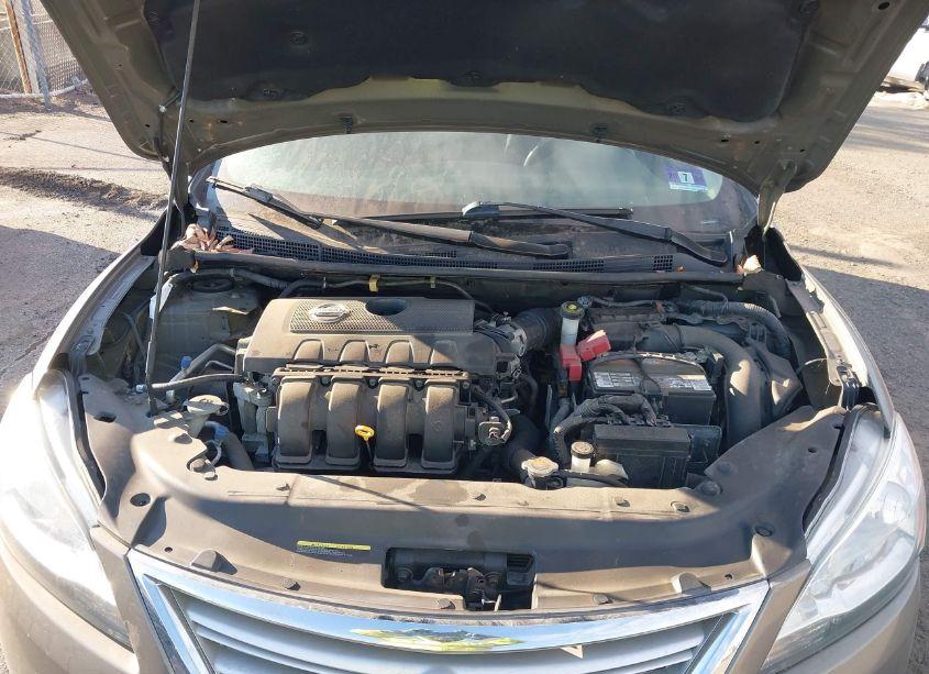 Photo 10 of 2015 Nissan Sentra SV (VIN 3N1AB7AP0FL629646)