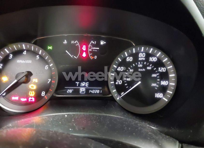 Photo 7 of 2015 Nissan Sentra FE+ S/S/SL/SR/SV (VIN 3N1AB7AP0FL640680)