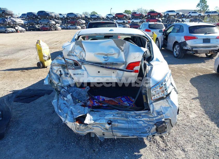 Photo 16 of 2015 Nissan Sentra SV (VIN 3N1AB7AP0FL694965)