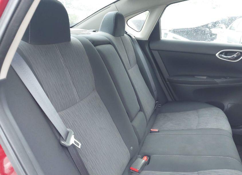 Photo 8 of 2015 Nissan Sentra SV (VIN 3N1AB7AP0FY213826)