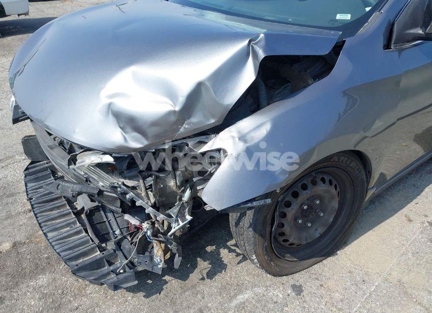 Photo 13 of 2015 Nissan Sentra SV (VIN 3N1AB7AP0FY232344)