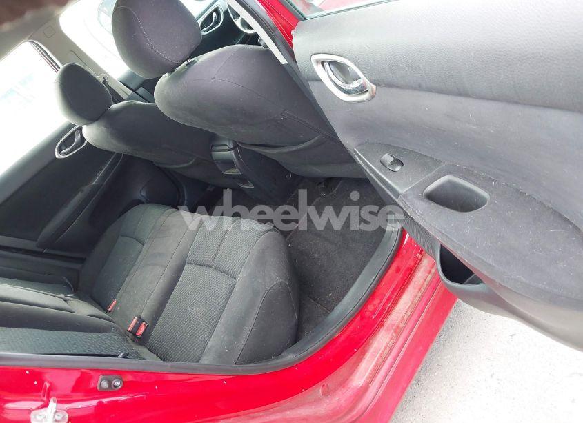 Photo 8 of 2015 Nissan Sentra SR (VIN 3N1AB7AP0FY242159)