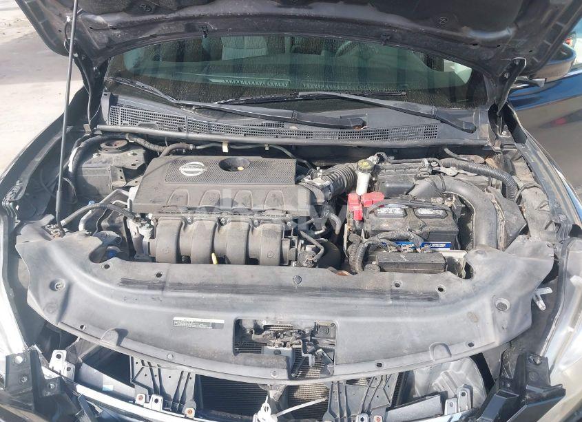 Photo 10 of 2015 Nissan Sentra SV (VIN 3N1AB7AP0FY261648)