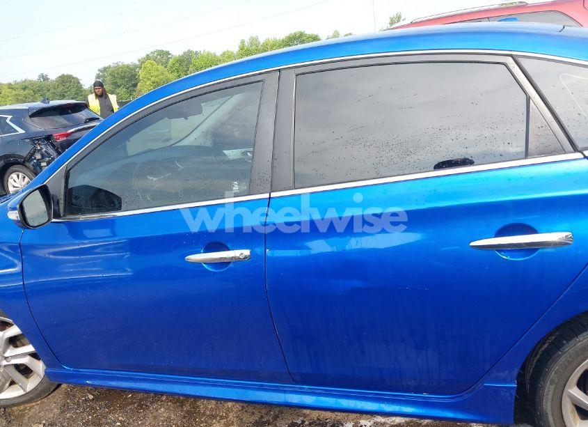 Photo 14 of 2015 Nissan Sentra SR (VIN 3N1AB7AP0FY268342)