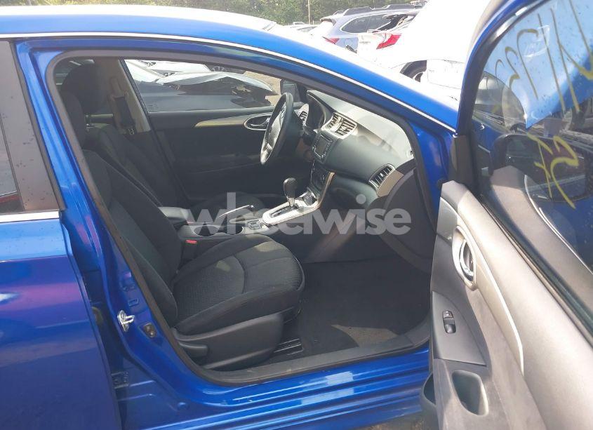 Photo 5 of 2015 Nissan Sentra SR (VIN 3N1AB7AP0FY268342)