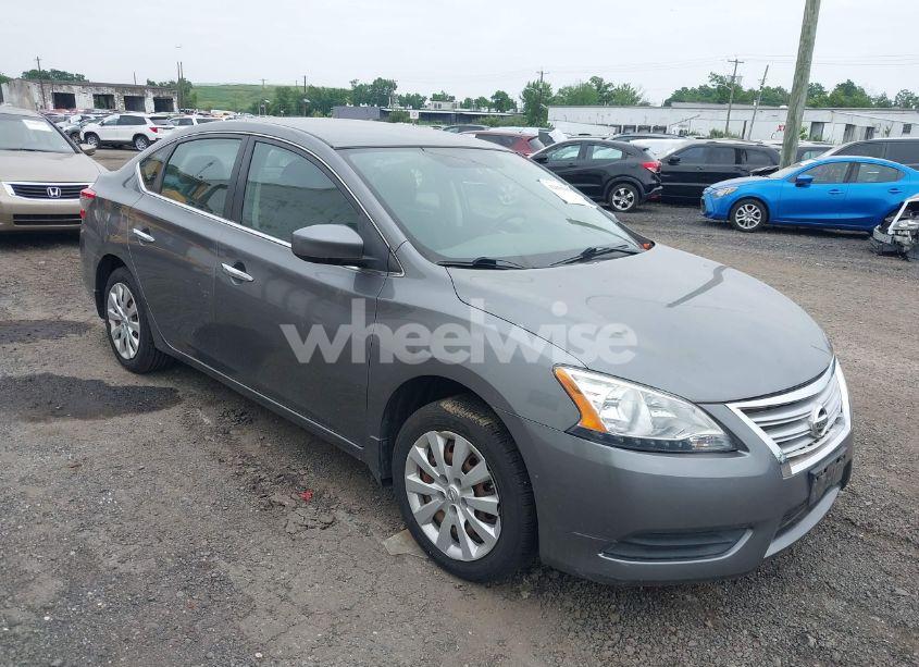 2015 Nissan Sentra S (VIN 3N1AB7AP0FY285366) main photo