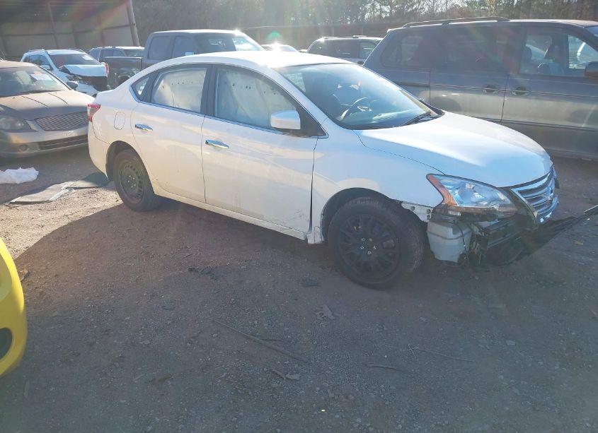 2015 Nissan Sentra S (VIN 3N1AB7AP0FY296559) main photo