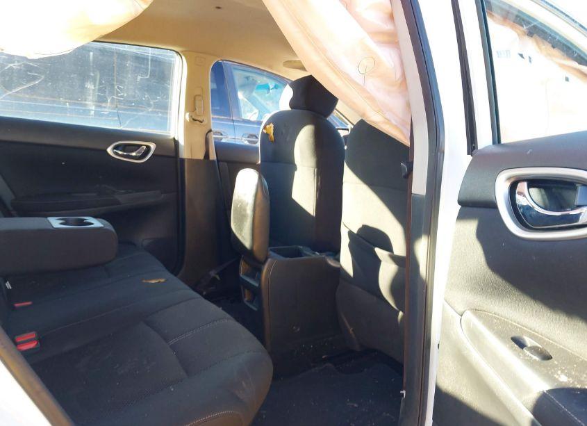 Photo 8 of 2015 Nissan Sentra S (VIN 3N1AB7AP0FY296559)