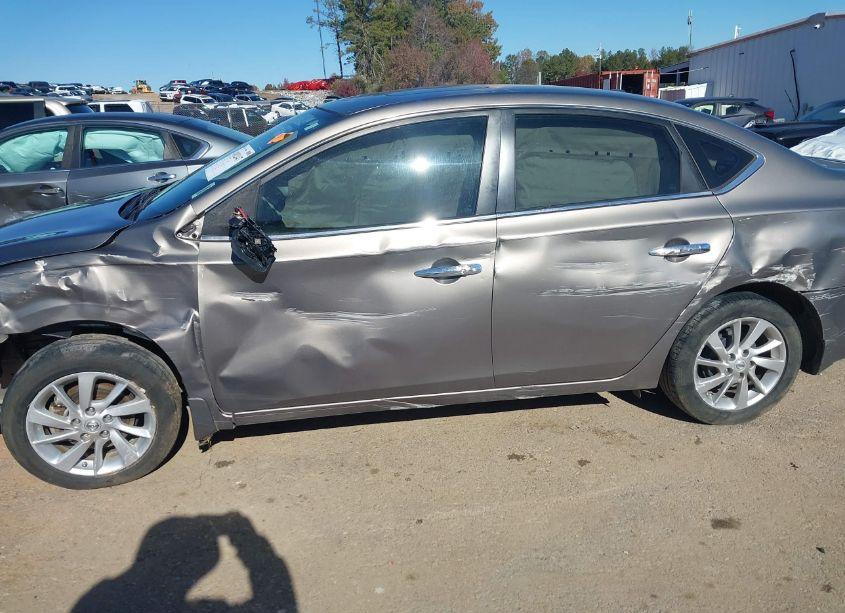 Photo 6 of 2015 Nissan Sentra SV (VIN 3N1AB7AP0FY310623)