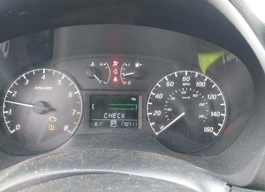 Photo 7 of 2015 Nissan Sentra S (VIN 3N1AB7AP0FY315496)