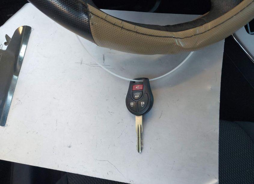 Photo 11 of 2015 Nissan Sentra S (VIN 3N1AB7AP0FY354976)