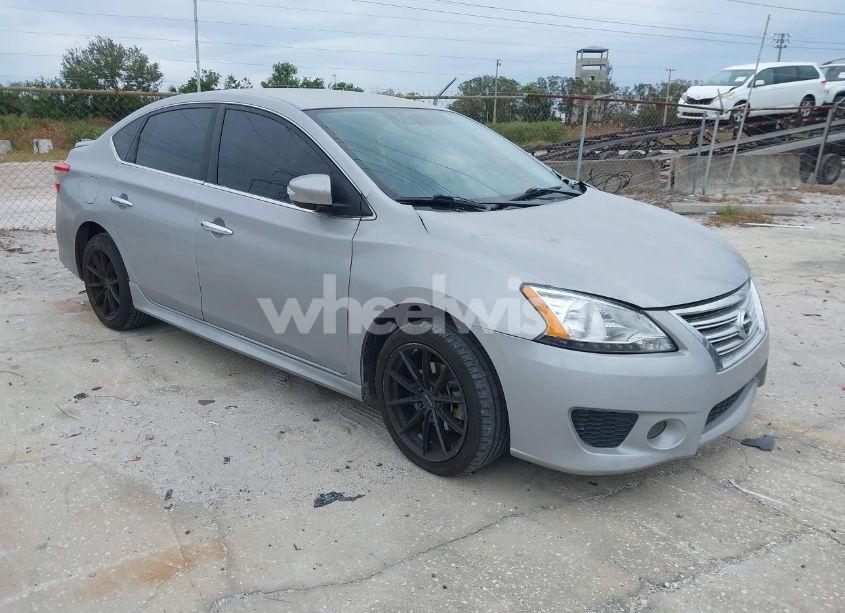 2015 Nissan Sentra SR (VIN 3N1AB7AP0FY360664) main photo
