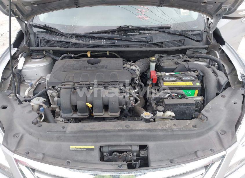 Photo 10 of 2015 Nissan Sentra SR (VIN 3N1AB7AP0FY360664)
