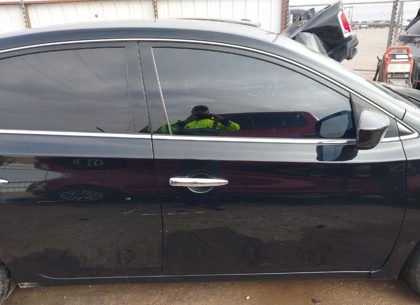 Photo 13 of 2015 Nissan Sentra S (VIN 3N1AB7AP0FY382065)