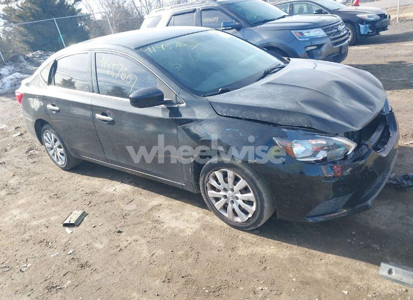 2016 Nissan Sentra FE+ S/S/SL/SR/SV (VIN 3N1AB7AP0GL645802) main photo