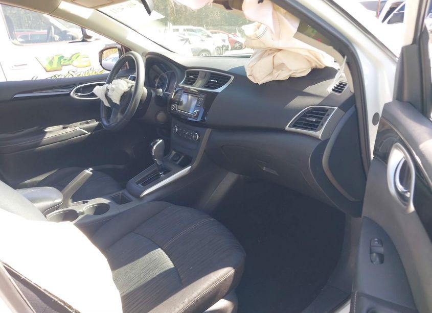 Photo 5 of 2016 Nissan Sentra SV (VIN 3N1AB7AP0GL660834)