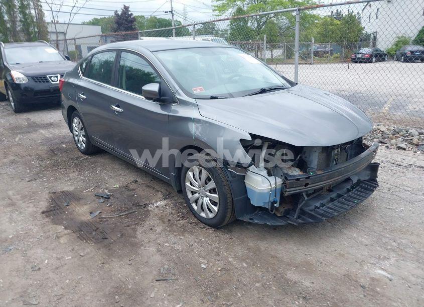 2016 Nissan Sentra SV (VIN 3N1AB7AP0GL684776) main photo
