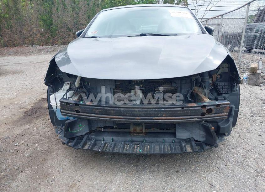 Photo 6 of 2016 Nissan Sentra SV (VIN 3N1AB7AP0GL684776)