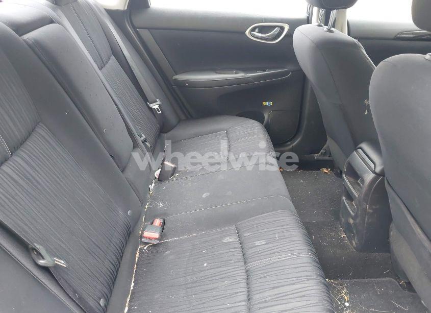 Photo 8 of 2016 Nissan Sentra SV (VIN 3N1AB7AP0GL684776)