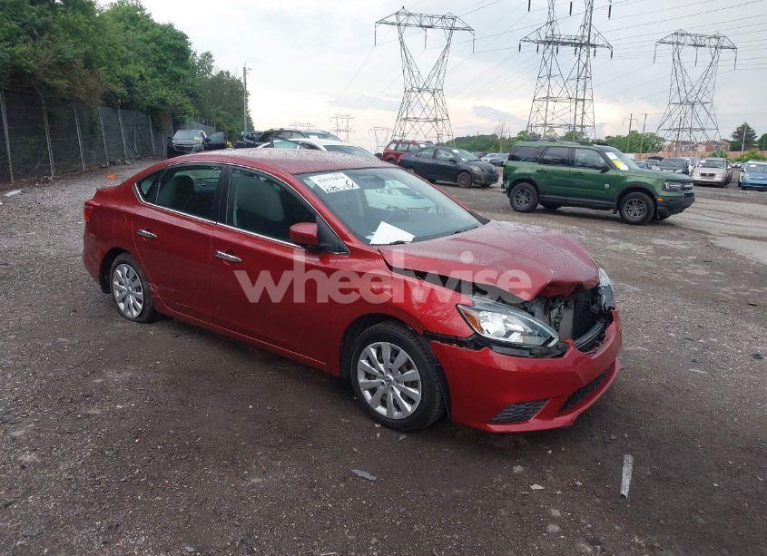 2016 Nissan Sentra SV (VIN 3N1AB7AP0GY215920) main photo