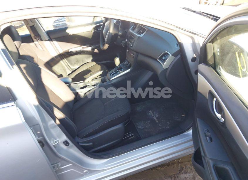 Photo 5 of 2016 Nissan Sentra S (VIN 3N1AB7AP0GY226738)