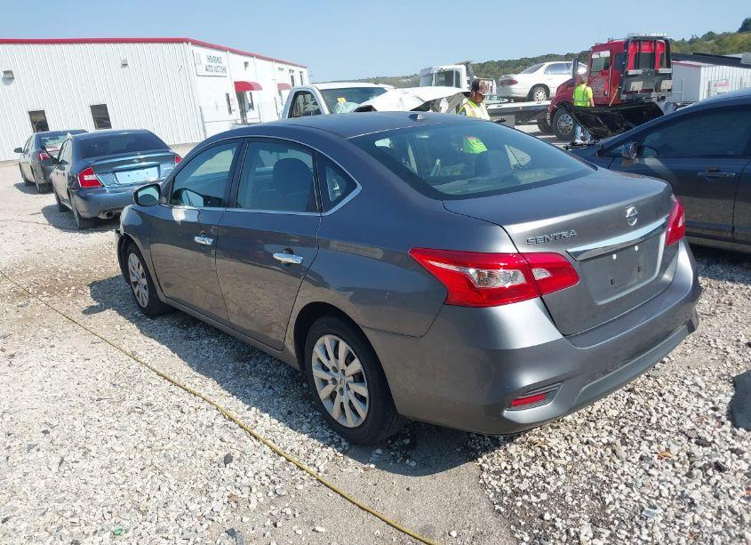 Photo 3 of 2016 Nissan Sentra SV (VIN 3N1AB7AP0GY234712)