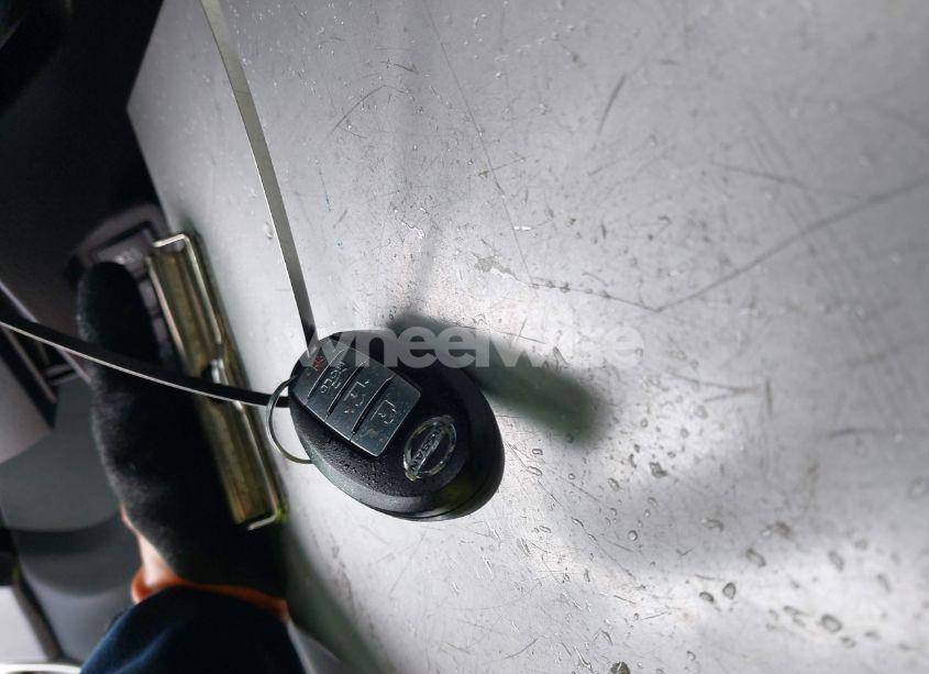 Photo 11 of 2016 Nissan Sentra SV (VIN 3N1AB7AP0GY271825)