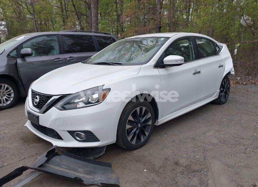 Photo 2 of 2016 Nissan Sentra SR (VIN 3N1AB7AP0GY275728)