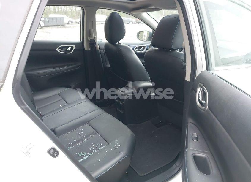 Photo 8 of 2016 Nissan Sentra SR (VIN 3N1AB7AP0GY275728)