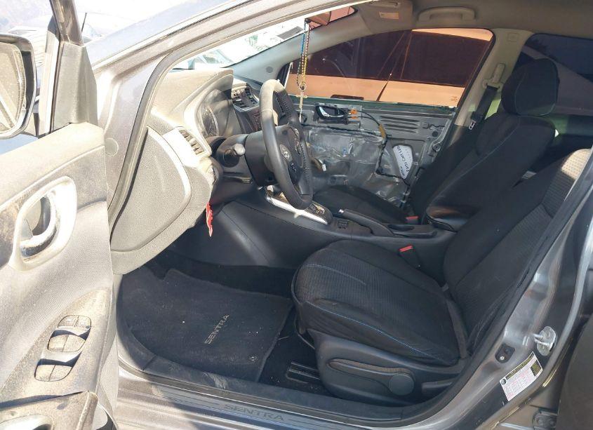 Photo 5 of 2016 Nissan Sentra SR (VIN 3N1AB7AP0GY294571)