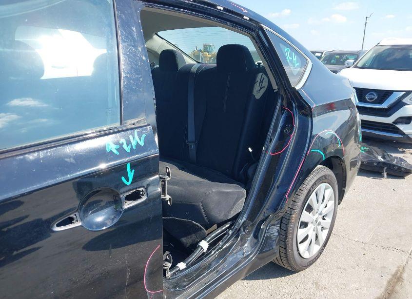 Photo 14 of 2016 Nissan Sentra S (VIN 3N1AB7AP0GY308243)