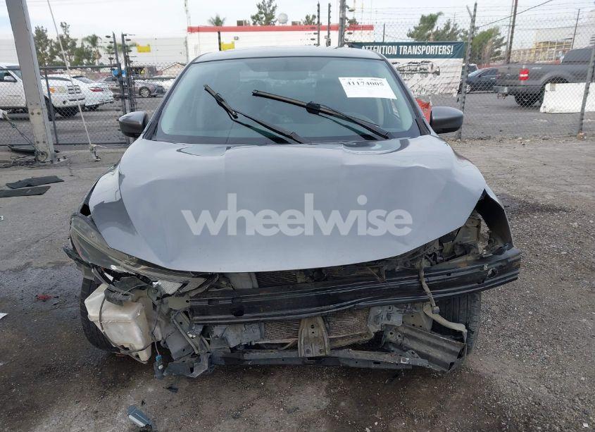 Photo 6 of 2016 Nissan Sentra SV (VIN 3N1AB7AP0GY324152)