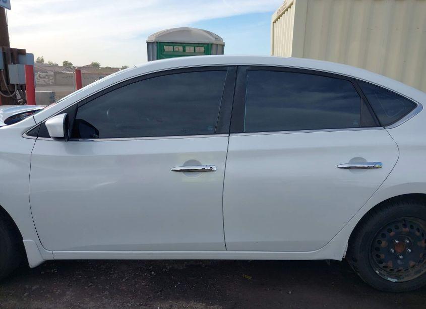 Photo 15 of 2016 Nissan Sentra SV (VIN 3N1AB7AP0GY329951)