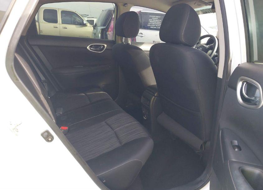 Photo 8 of 2016 Nissan Sentra SV (VIN 3N1AB7AP0GY329951)