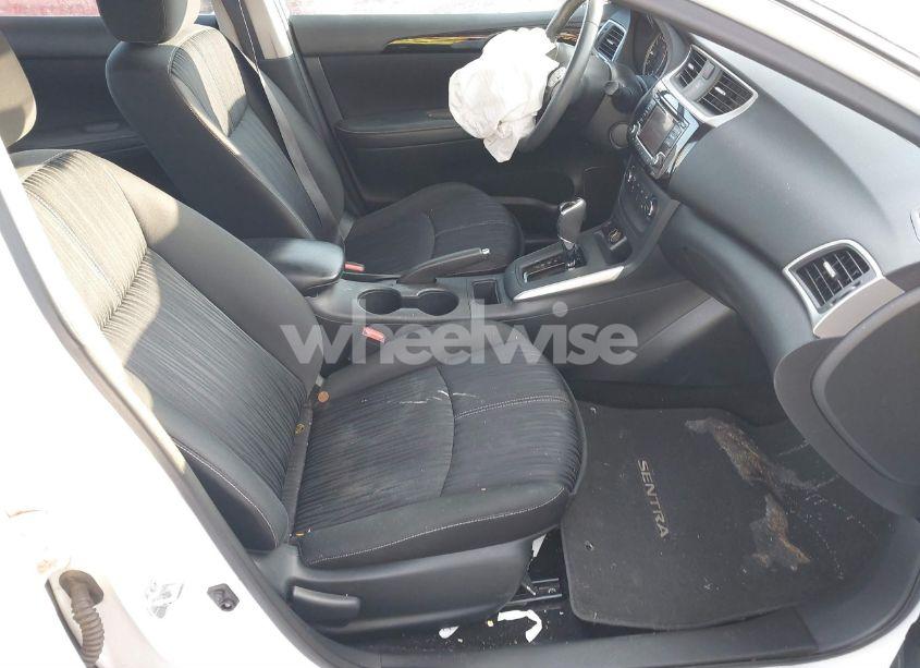 Photo 5 of 2017 Nissan Sentra SV (VIN 3N1AB7AP0HL661774)