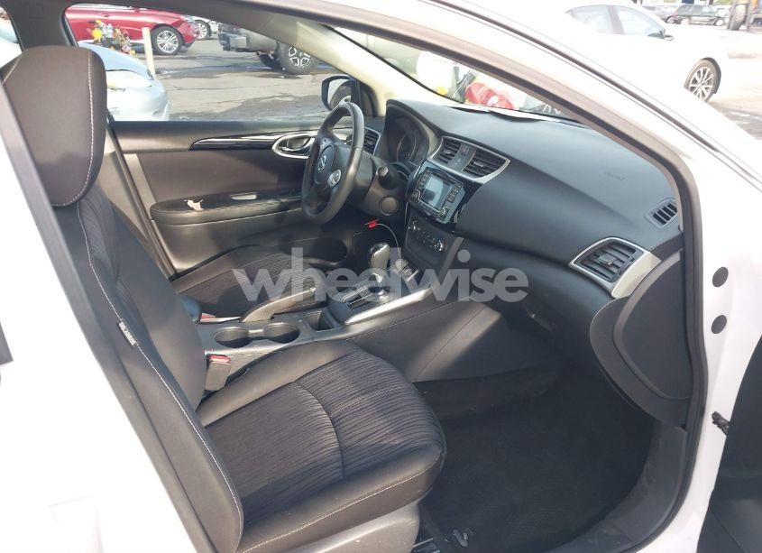 Photo 5 of 2017 Nissan Sentra SV (VIN 3N1AB7AP0HL684990)