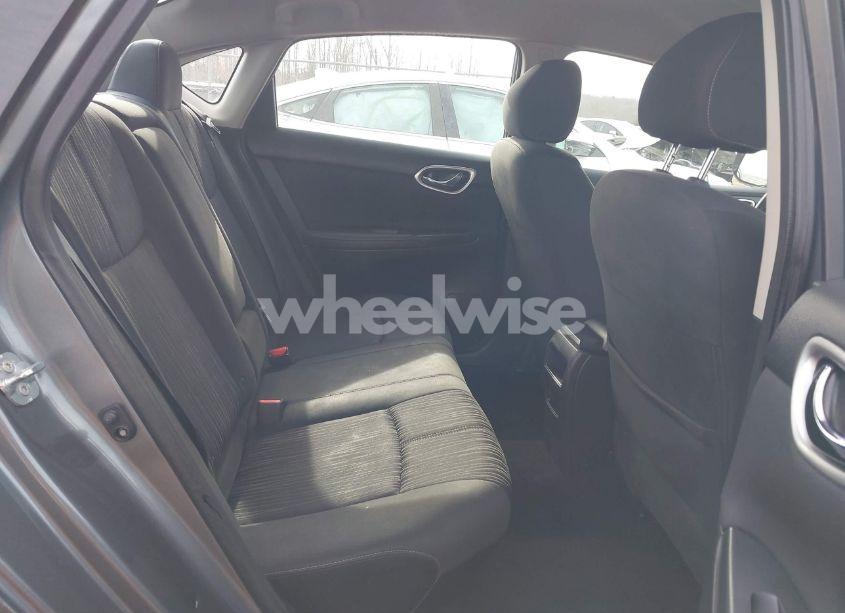 Photo 8 of 2017 Nissan Sentra SV (VIN 3N1AB7AP0HL696797)