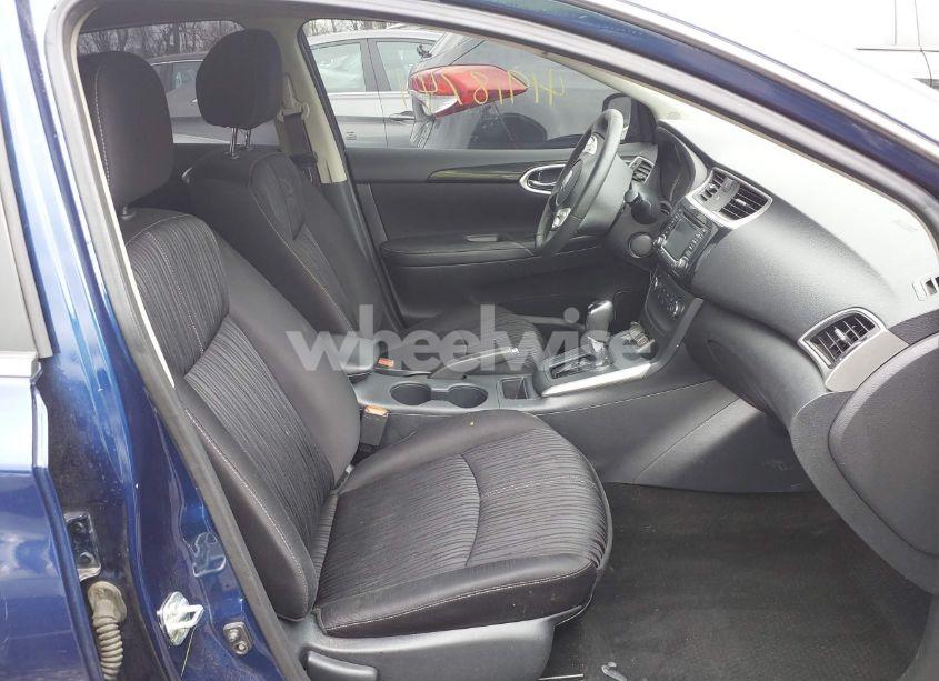 Photo 5 of 2017 Nissan Sentra SV (VIN 3N1AB7AP0HL710178)