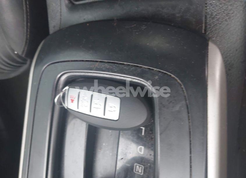 Photo 11 of 2017 Nissan Sentra SV (VIN 3N1AB7AP0HL716479)