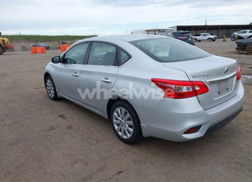 Photo 3 of 2017 Nissan Sentra SV (VIN 3N1AB7AP0HL717339)