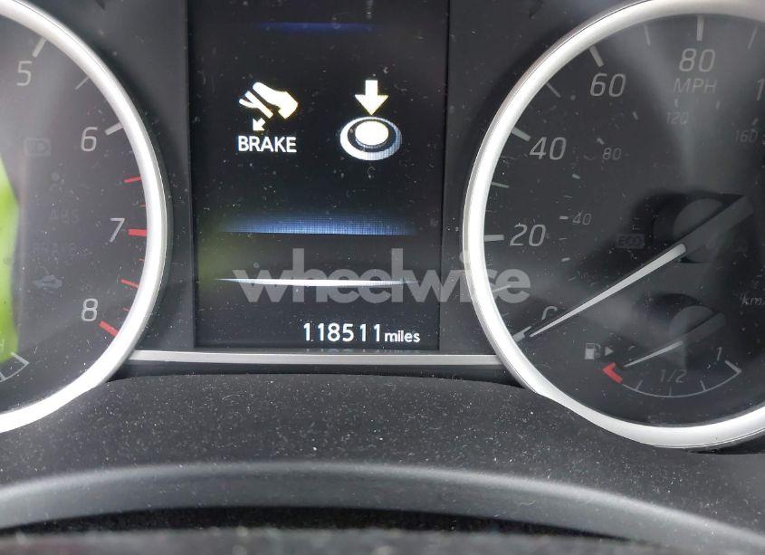 Photo 7 of 2017 Nissan Sentra SV (VIN 3N1AB7AP0HL717339)