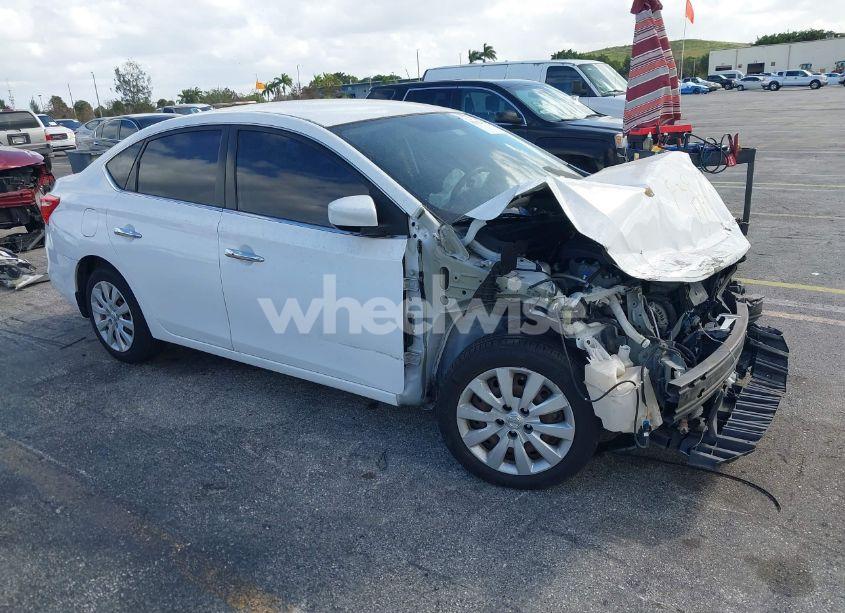 2017 Nissan Sentra SV (VIN 3N1AB7AP0HL717907) main photo