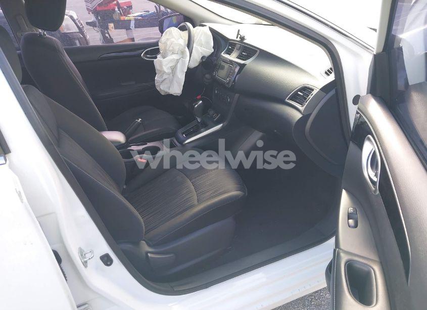 Photo 5 of 2017 Nissan Sentra SV (VIN 3N1AB7AP0HL717907)