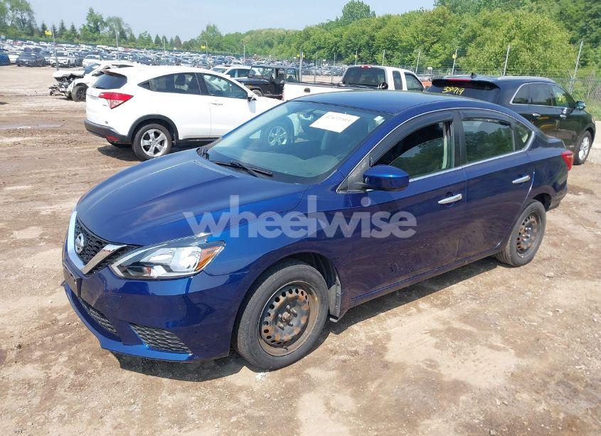 Photo 2 of 2017 Nissan Sentra SV (VIN 3N1AB7AP0HY211268)