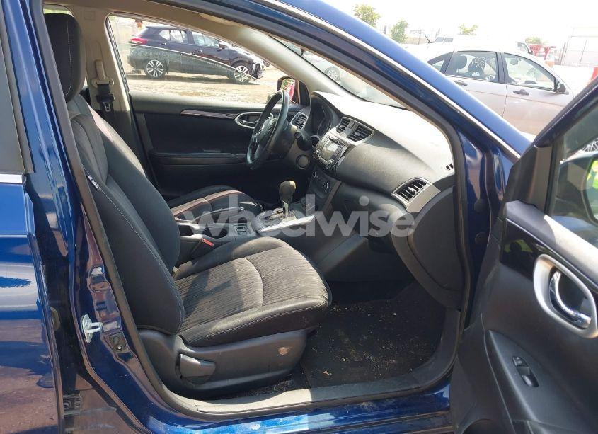 Photo 5 of 2017 Nissan Sentra SV (VIN 3N1AB7AP0HY211268)