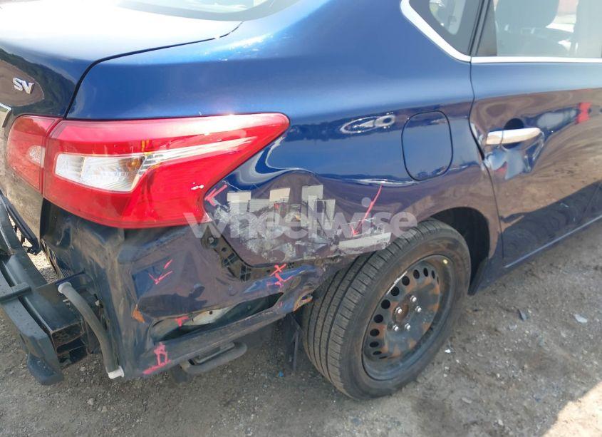 Photo 6 of 2017 Nissan Sentra SV (VIN 3N1AB7AP0HY211268)