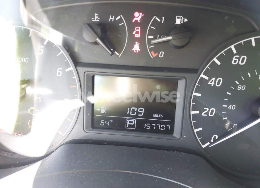 Photo 7 of 2017 Nissan Sentra S (VIN 3N1AB7AP0HY230774)