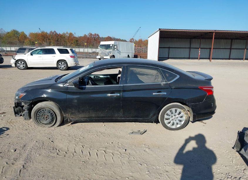 Photo 14 of 2017 Nissan Sentra S (VIN 3N1AB7AP0HY233464)