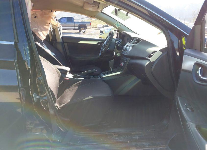 Photo 5 of 2017 Nissan Sentra S (VIN 3N1AB7AP0HY233464)